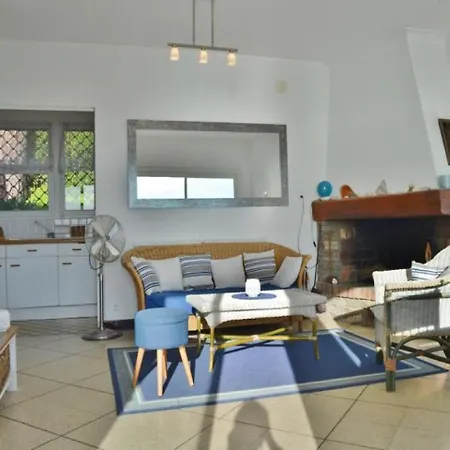 House Maison 6 Pieces 9 Couchages 2 Hébergement de vacances Le Lavandou