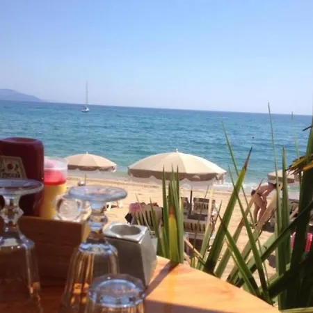 Σπίτι διακοπών House Maison 6 Pieces 9 Couchages 2 Le Lavandou